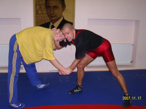 в спортзале